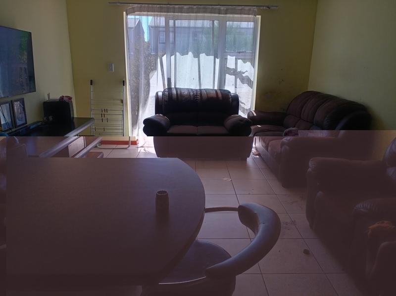 2 Bedroom Property for Sale in Stratford Green Western Cape